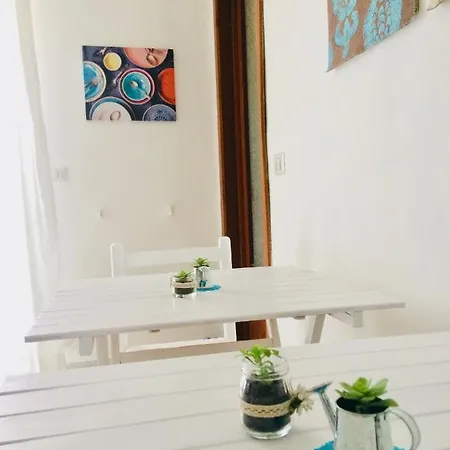 Bed and Breakfast Piccola Luna Λέτσε
